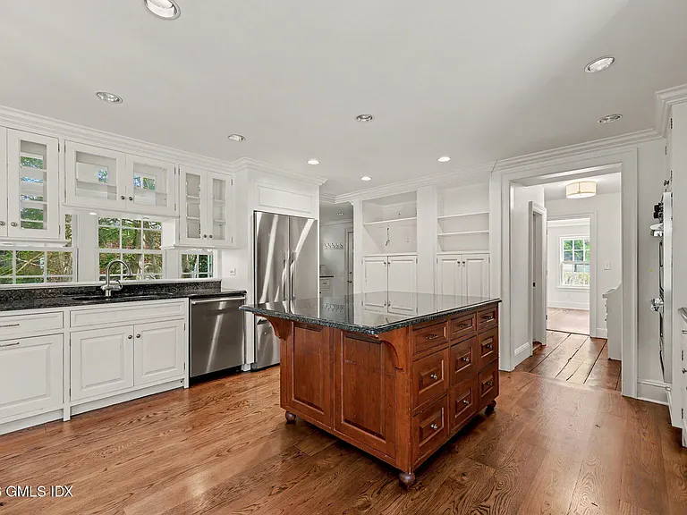 88 Orchard St — Photo 14