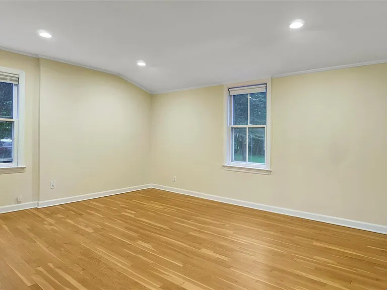 113 Buckram Rd — Photo 11