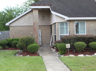 1914 Wildwood Dr, Deer Park, TX 77536