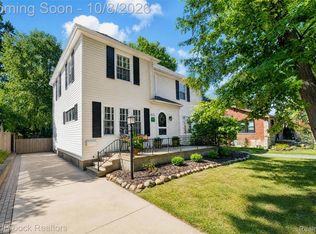 623 W Troy St, Ferndale, MI 48220