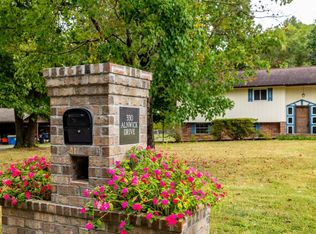 330 Alnwick Dr, Friendsville, TN 37737