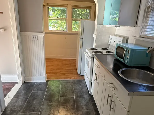 2 Arlington Pl #4, Buffalo, NY 14201
