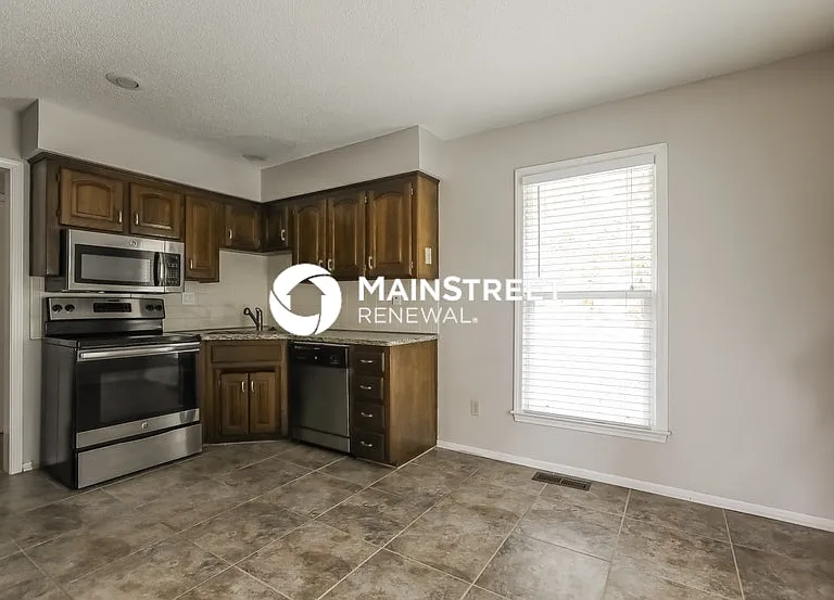 1523 NE Westwind Dr — Photo 8