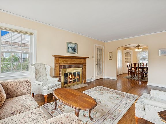 5th image of 9317 S Spaulding Ave