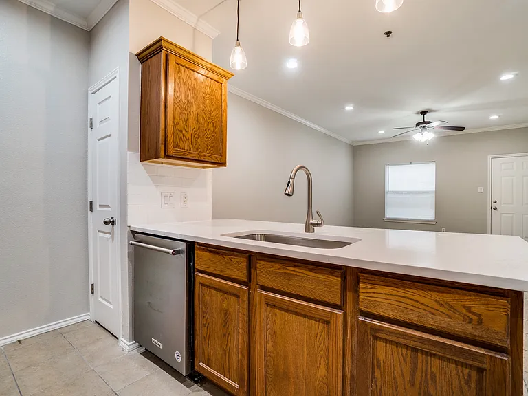 4923 Ali Ave #4 — Photo 11