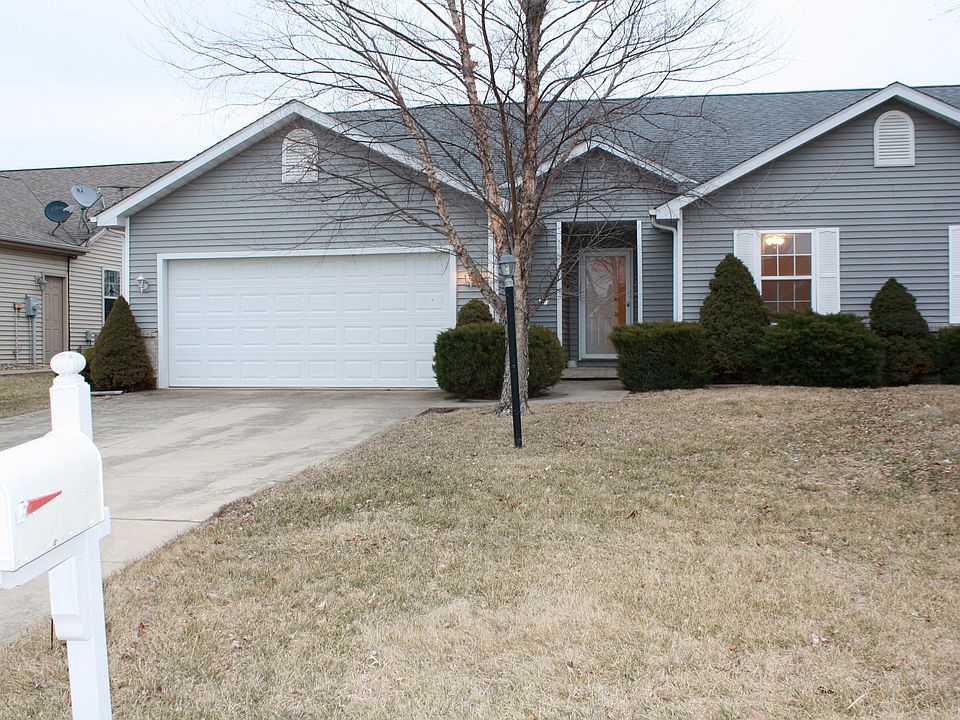 1st image of 301 Prairie Lane Dr