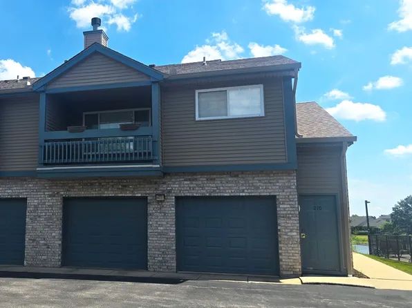 2408 Windward Blvd Unit 106, Champaign, IL 61821