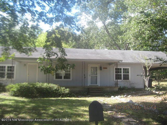 1st image of 148 W Railroad Ave