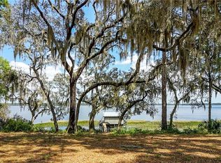 19500 Dorr Rd, Altoona, FL 32702