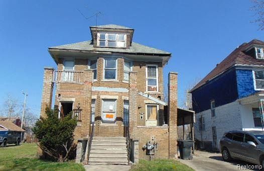 1st image of 2676-2672 Columbus Ave