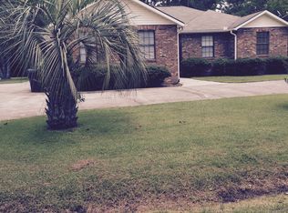 59 Berry St, Kingsland, GA 31548