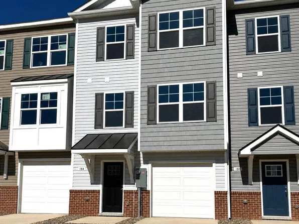 184 Guatemala Dr, Martinsburg, WV 25403