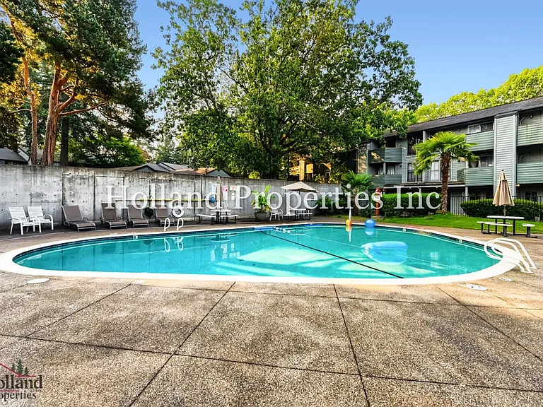 8747 SW Brightfield Cir — Photo 20