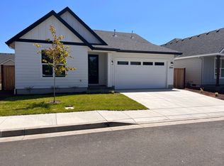 3263 Wildflower Dr, Springfield, OR 97478