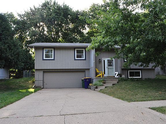 3rd image of 407 N 14th St
