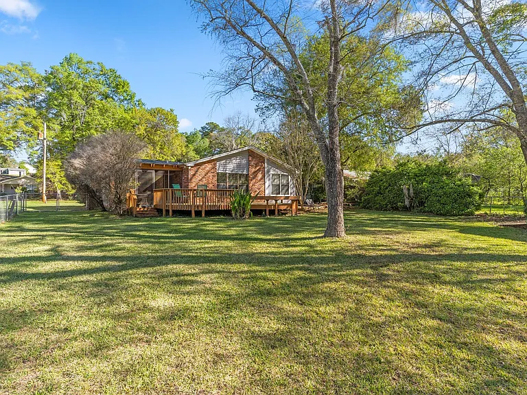 3213 Shimmy Ln — Photo 26