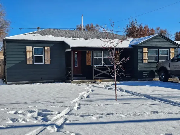 731 14th St S, Worland, WY 82401
