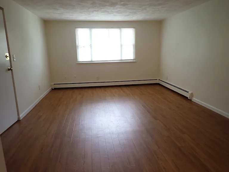 53 Cushing St #4 — Photo 9