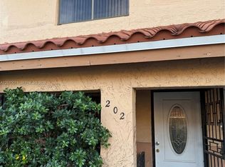 7772 W 29th Way APT 202, Hialeah, FL 33018