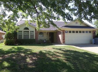 17 Cherokee Trl, Texarkana, AR 71854