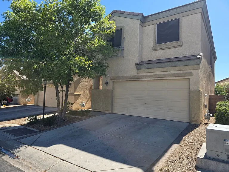 8300 Apple Spice St — Photo 5