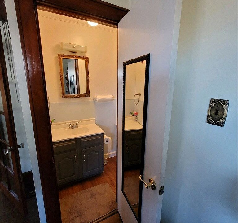 613 N Main St, Hamden, OH 45634 Zillow