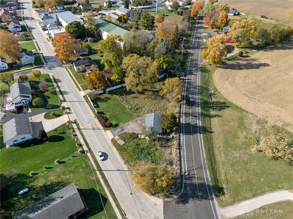 111 Pike St, Laura, OH 45337