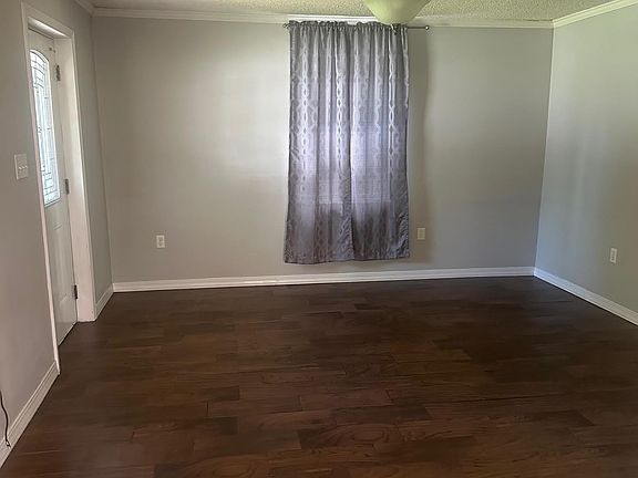 2nd image of 309 Pelican Dr