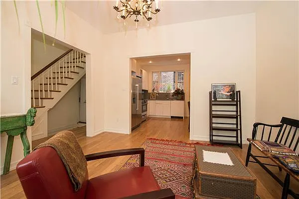 Rented by Michel Madie Real Estate Services | media 22