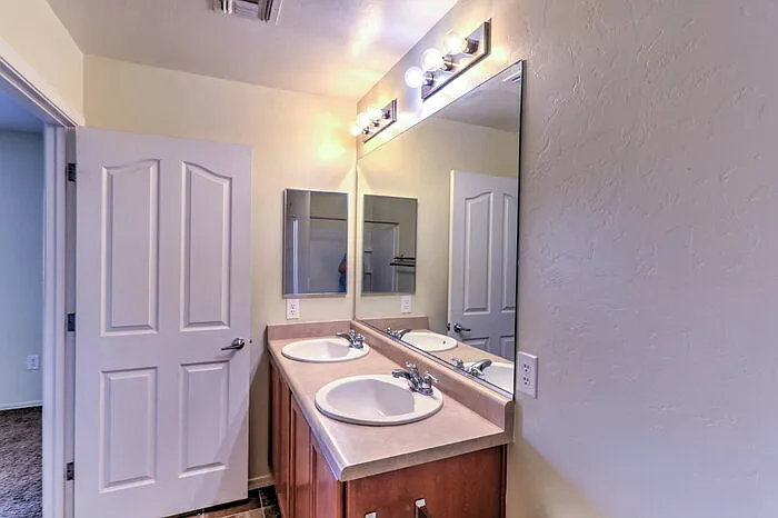 5095 E Fishhook Ct — Photo 22