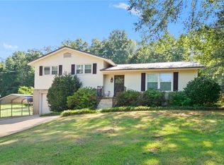 2801 Valley Crest Rd, Tuscaloosa, AL 35405