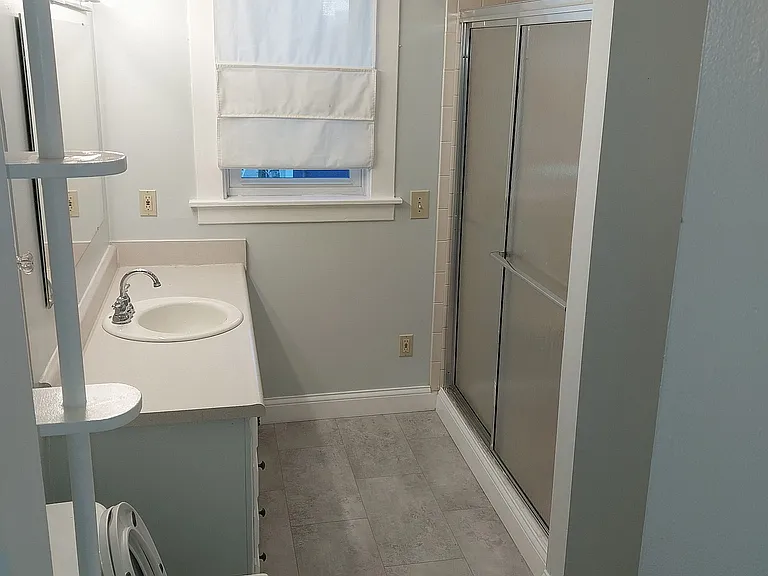 1303 Adams St #2 — Photo 8