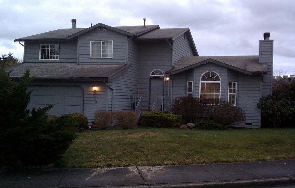 1st image of 8709 68th Ave NE