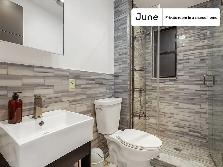 211 W 109th St #A — Photo 11