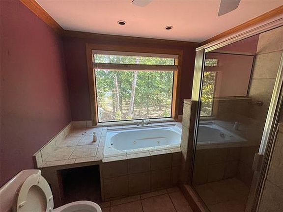 5th image of 9312 Timber Creek Dr