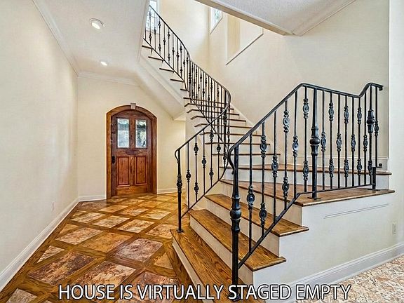 4th image of 39 Marsh Creek Rd