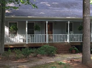86 Nottingham Ct, Henderson, NC 27537