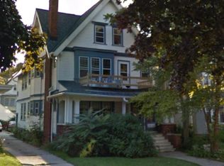 2949 N Maryland Ave, Milwaukee, WI 53211