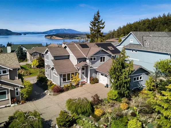 3706 W 11th Street, Anacortes, WA 98221