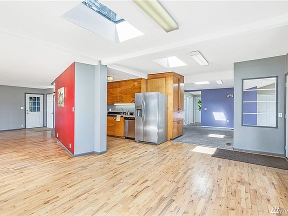 Generous dining room area