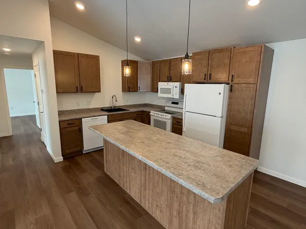 117 Highview Rd, Pulaski, WI