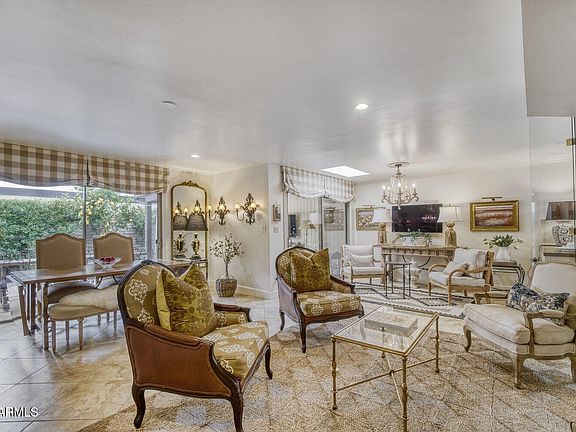 4th image of 7937 E CRESTWOOD Way