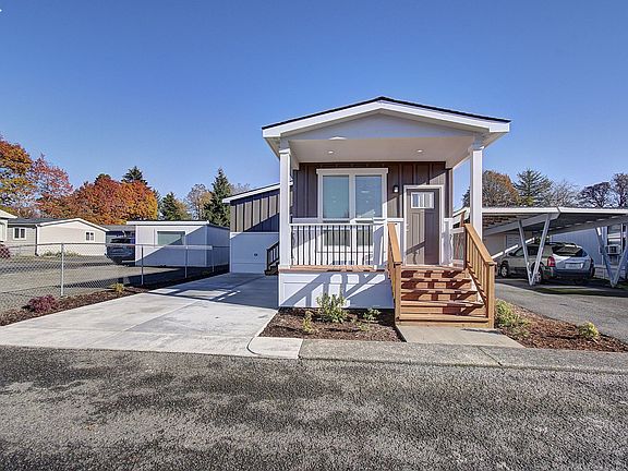 3rd image of 300 SW 7th Ave Unit 301