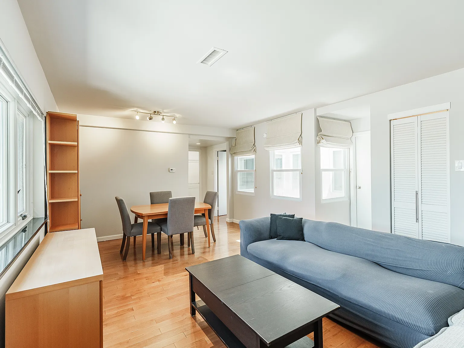 2 bed, $2,975 — Photo 2
