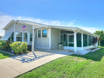 517 Sea Gull Dr, Barefoot Bay, FL, 32976