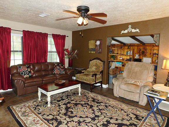 4th image of 5402 Fairview Dr