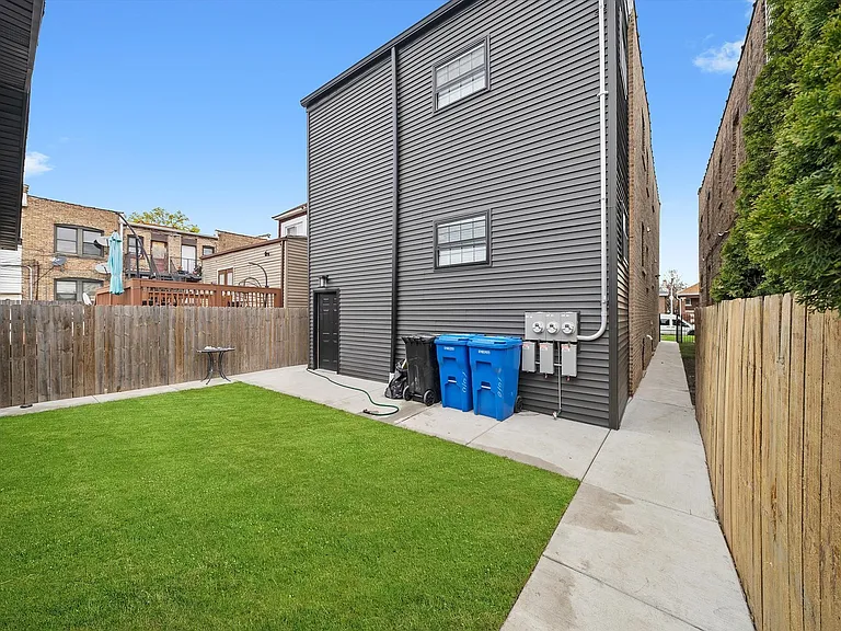 1010 S Mason Ave — Photo 5