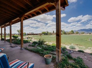 43 La Morada Rd, Ranchos De Taos, NM 87557