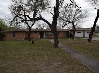 315 Alexander Ave, Kingsville, TX 78363