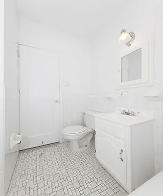 Rented by Icon Realty Management | media 5